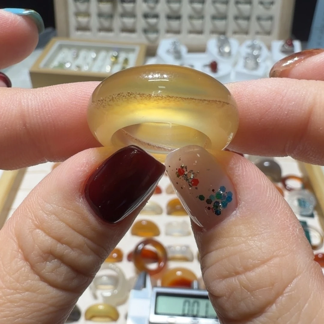 玛瑙/玉髓未镶嵌戒指17.35/港15/