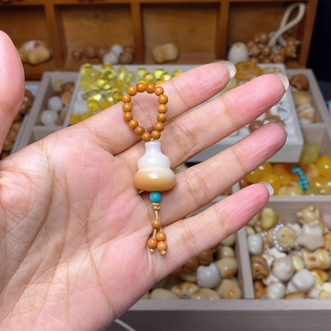 猴头核桃手串葫芦棕跑