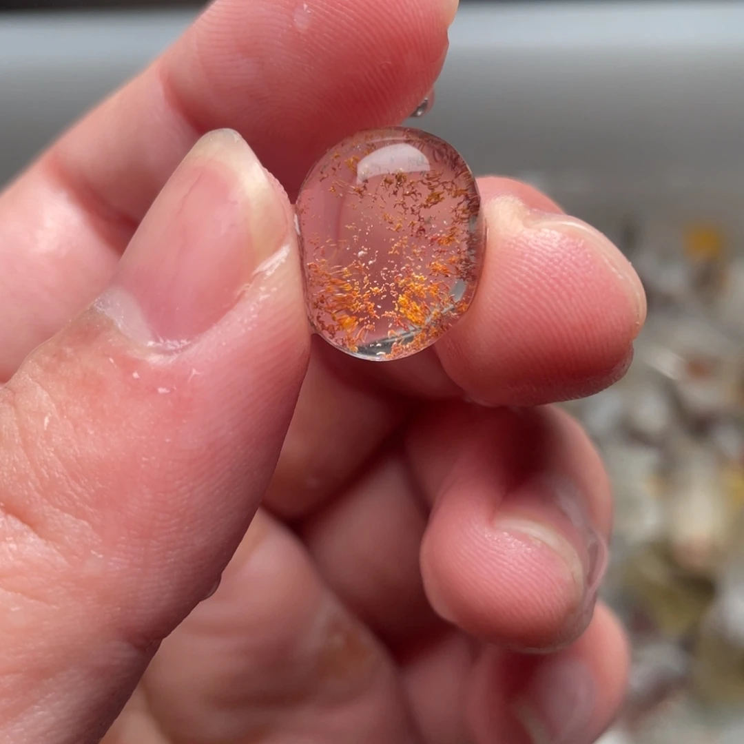 含***依未镶嵌水晶吊坠(不含链)