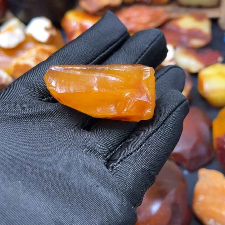 未镶嵌定制蜜蜡鹿***鹿蜜蜡定制