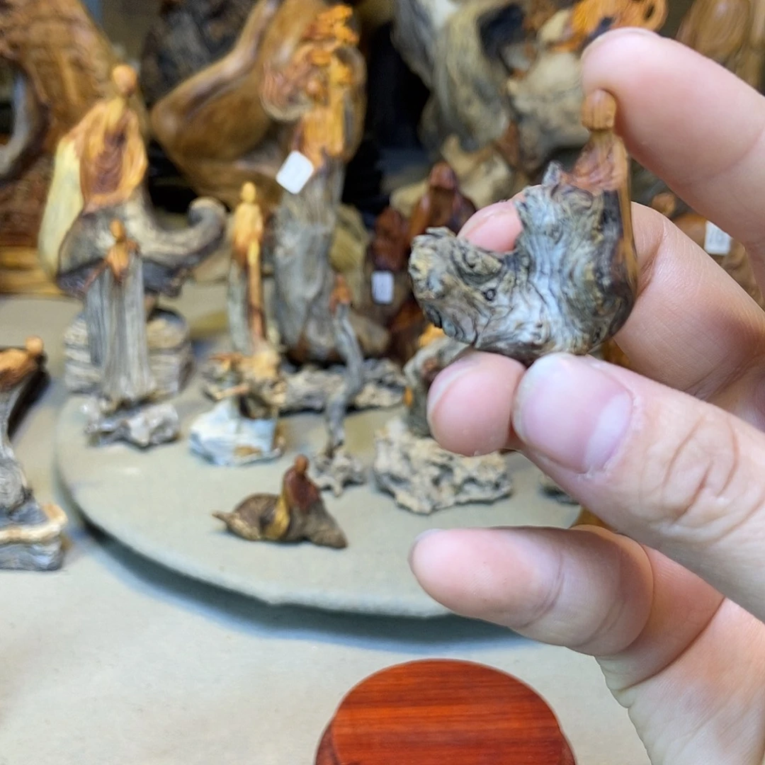 雨***头柏木（崖柏）精品无相手把件