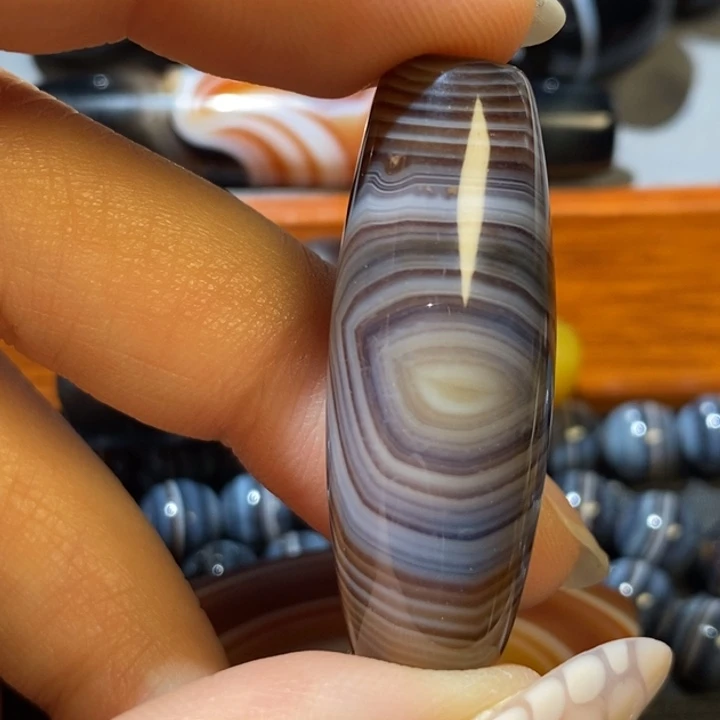 未镶嵌颈饰玛瑙/玉髓