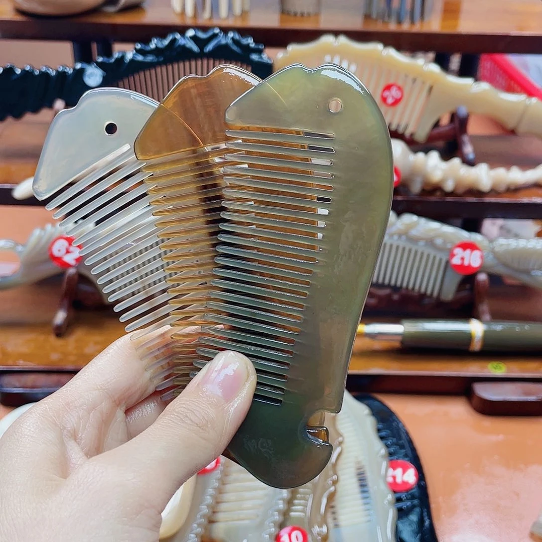纯手工制作牛角梳小雨眼