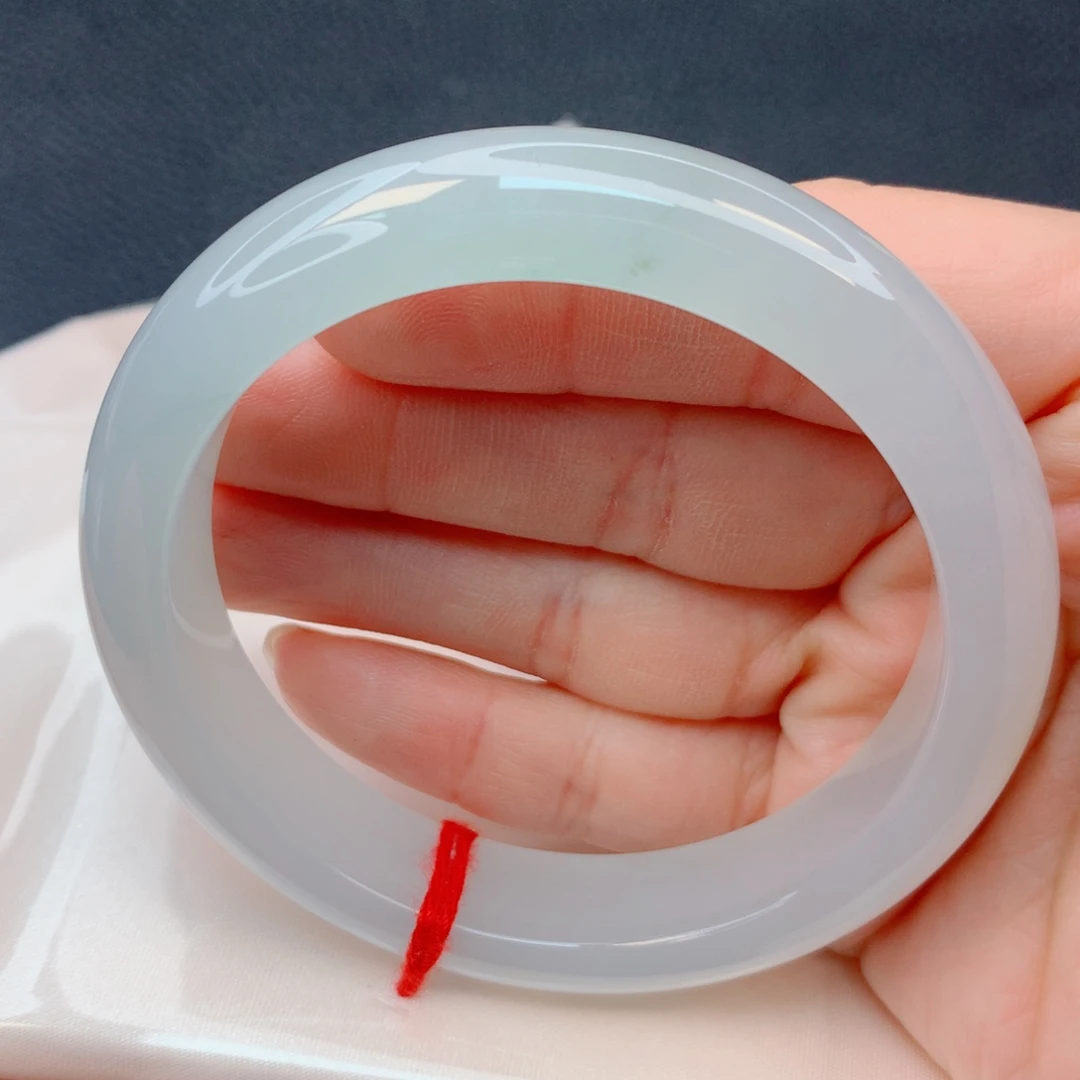 翡翠未镶嵌手镯55-56冰种冰透起胶光渐变晴底