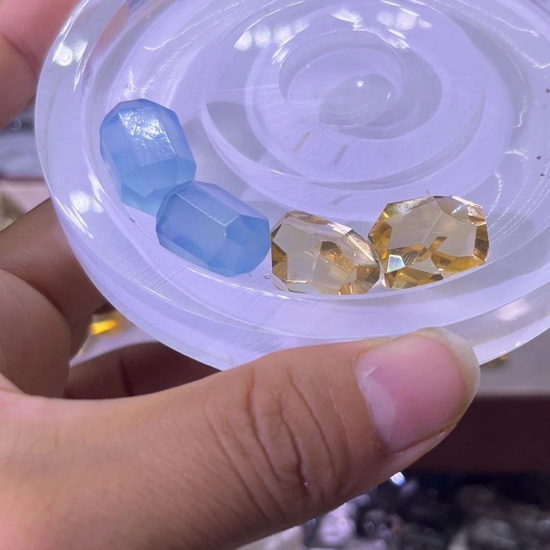 未镶嵌珠宝半成品水晶.*.16打孔