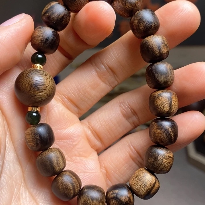 沉香手串越南芽庄白棋楠瘤疤1.0➕芽庄绿棋楠瘤疤1.5