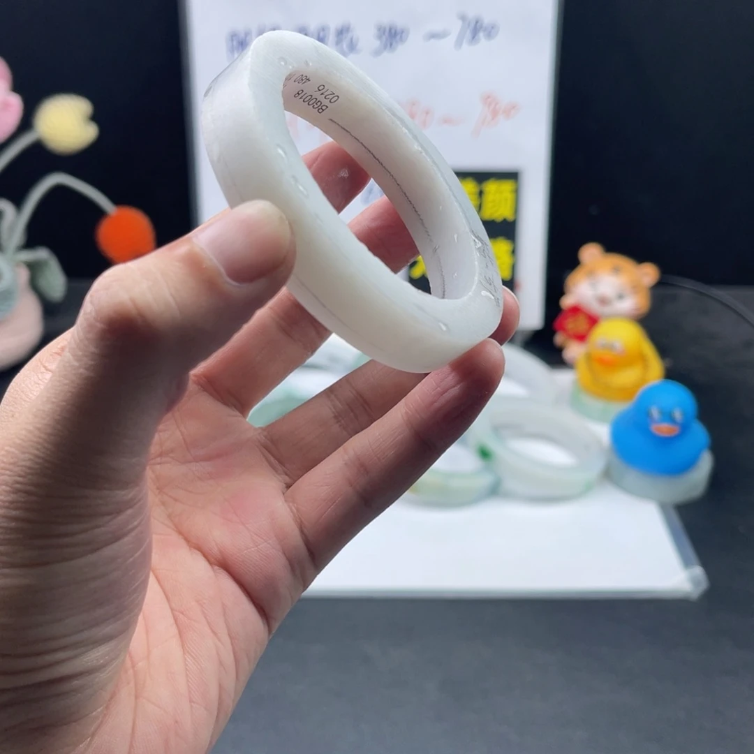 【闪购商品】定制翡翠手镯未镶嵌