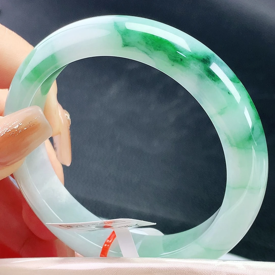 未镶嵌手镯翡翠57圈