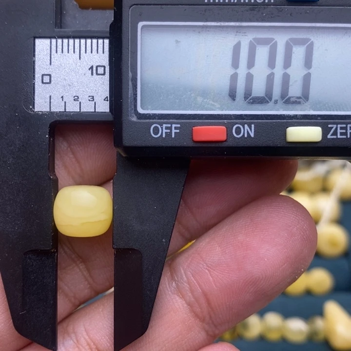 琥珀未镶嵌裸石29号10*8.6