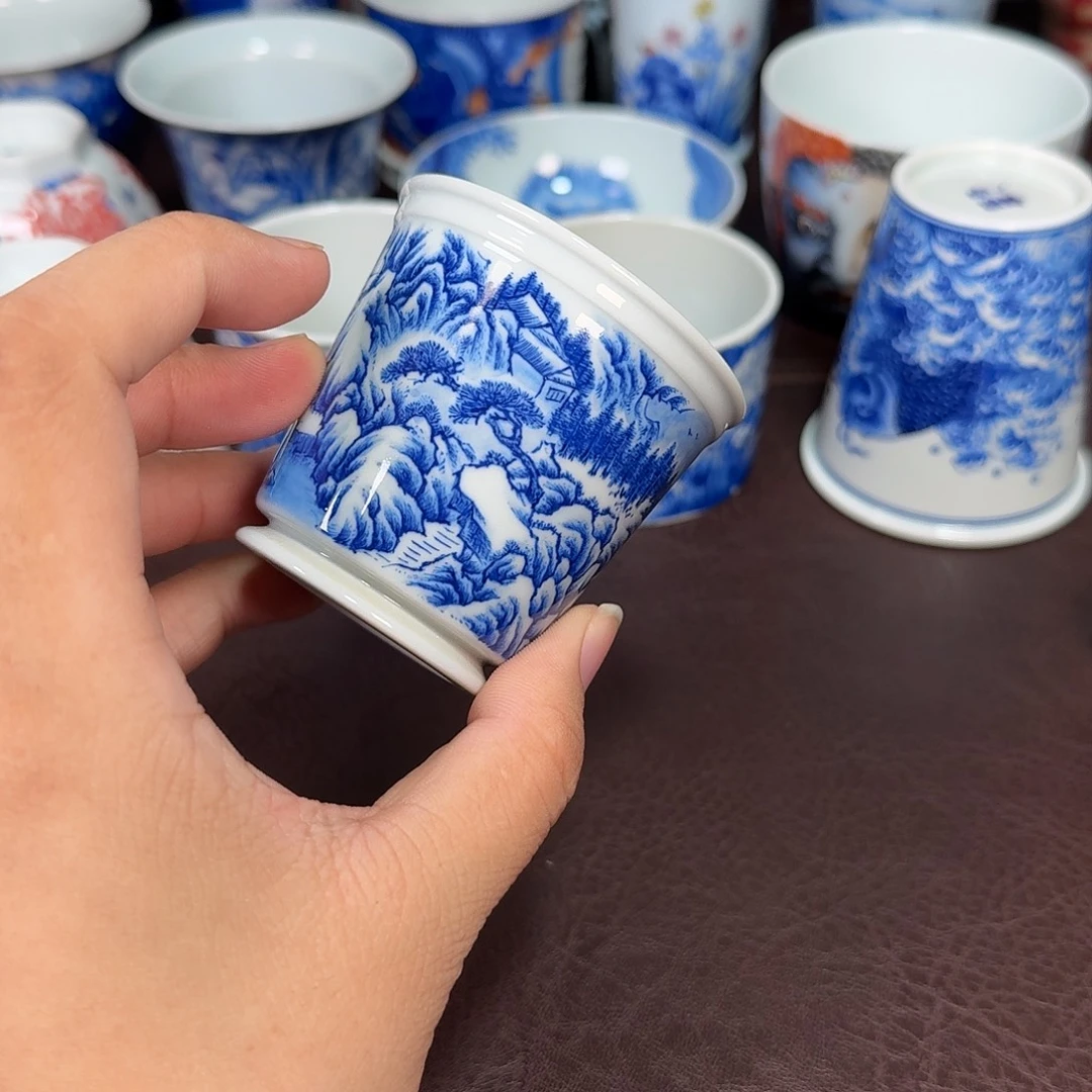 耿***现代景德镇陶瓷杯