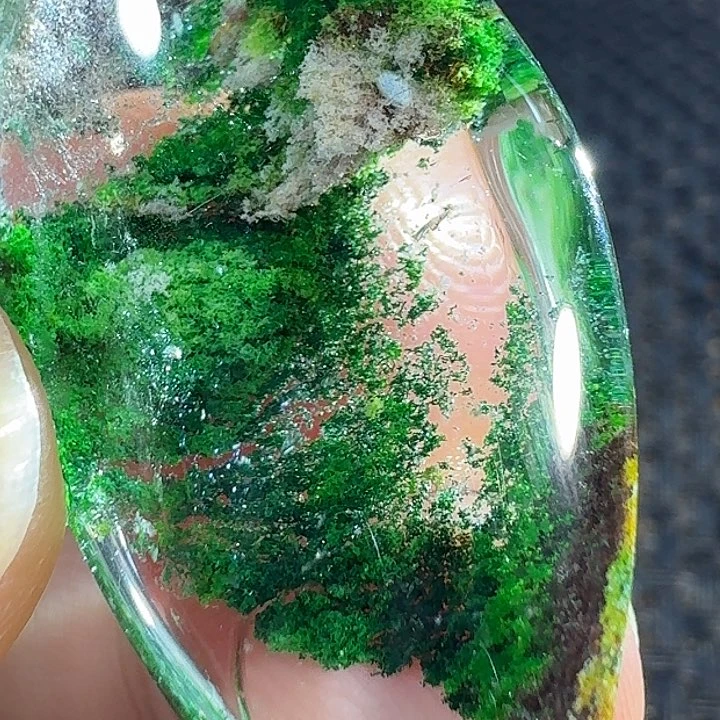 未镶嵌颈饰水晶苏****馆