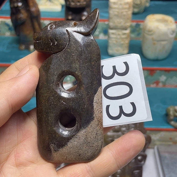 和田玉（糖玉）未镶嵌颈饰