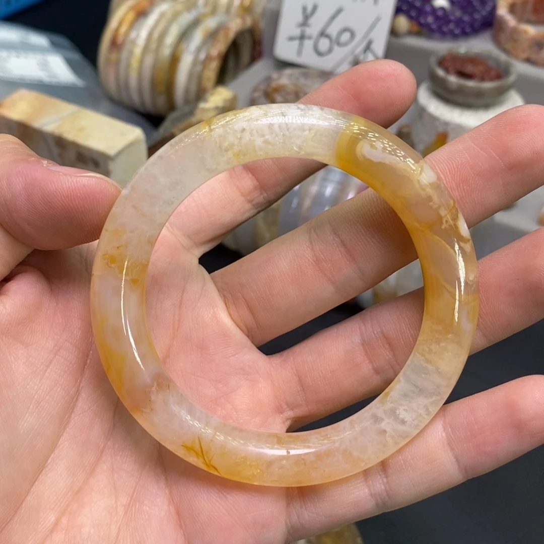 玛瑙/玉髓未镶嵌手镯