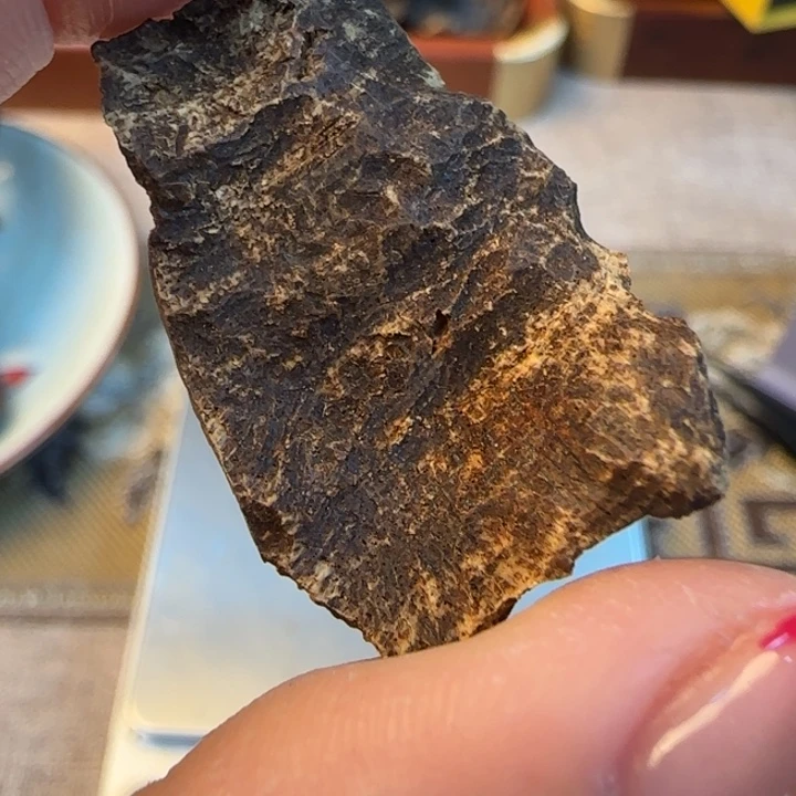 摆件沉香海南沉水包头0.99克