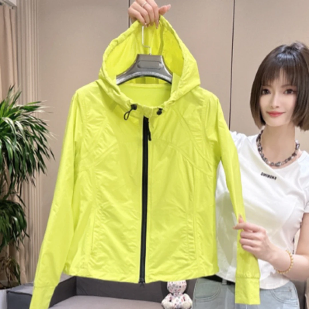 夏季连帽户外时尚休闲透气轻薄百搭防晒衣短外套2326