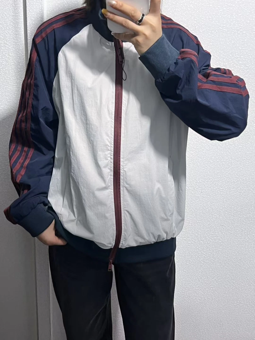 新款时尚棒球服宽松版