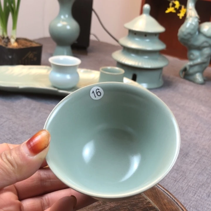 瓷片仿古微微瑕斗笠杯