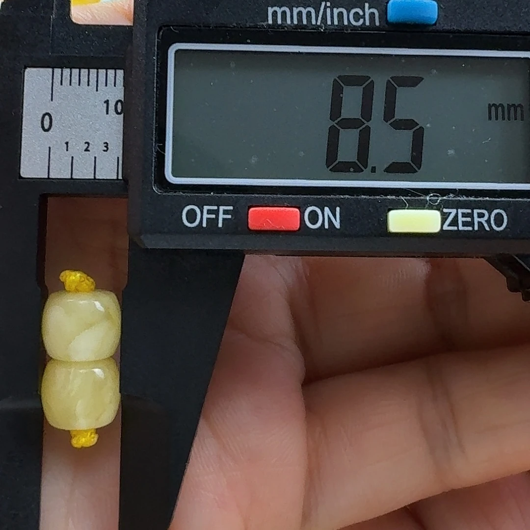 蜜蜡未镶嵌裸石16杂