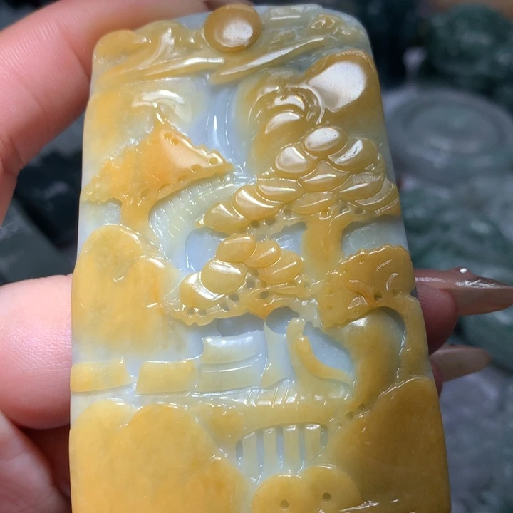 翡翠未镶嵌颈饰保真天然A货翡翠