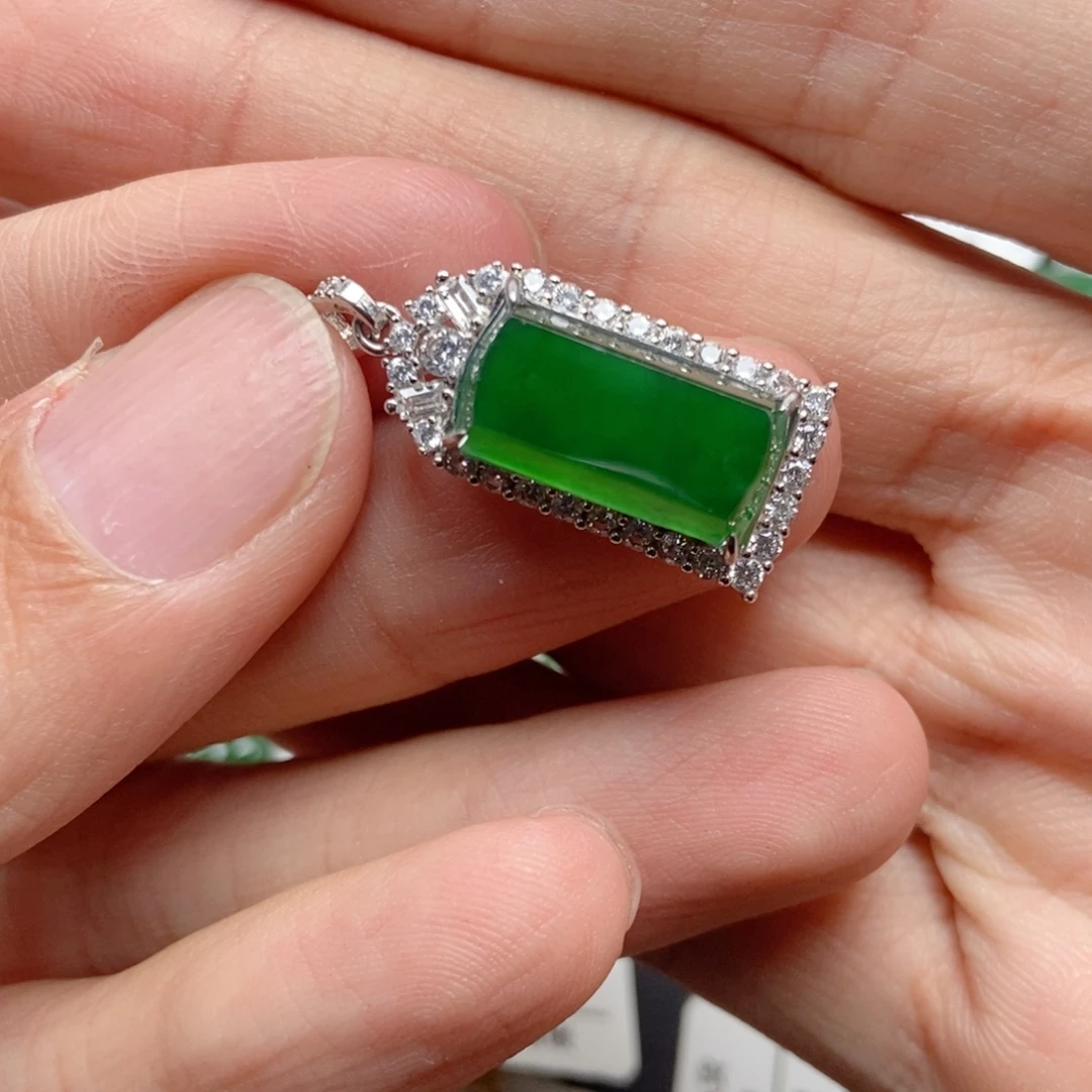 翡翠银S925镶嵌颈饰