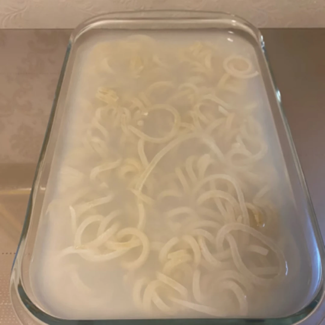 猪皮冻1盒（约一斤四两）