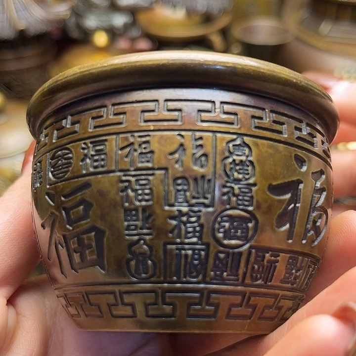 精美铜器点击下单