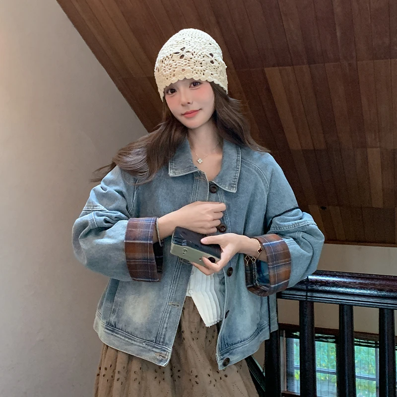 港风复古浅色牛仔短外套女2025春季新款休闲百搭格子拼接夹克上衣