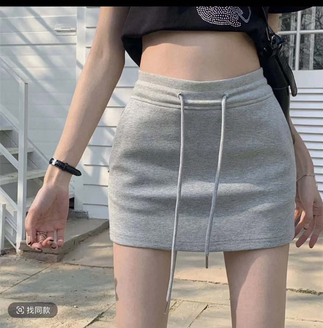2025夏季新款休闲运动高腰短裙女显瘦a字半身裙韩版包臀卫衣裙裤