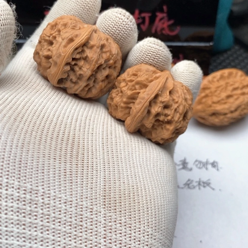 【闪购商品】文玩核桃把件36苹果