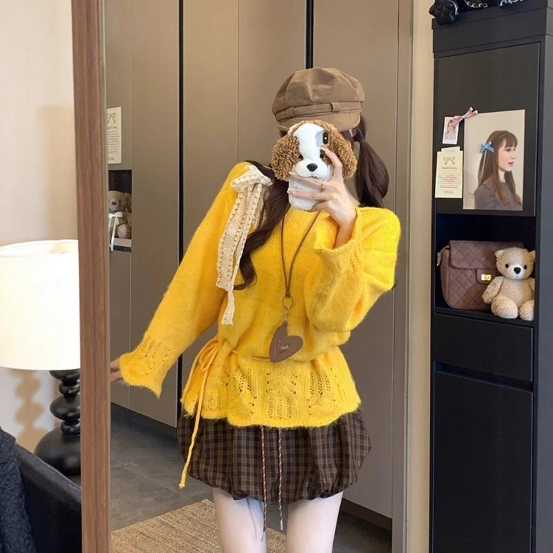 温柔软糯长袖针织衫女2025秋冬新款蝴蝶结上衣收腰慵懒风减龄毛衣