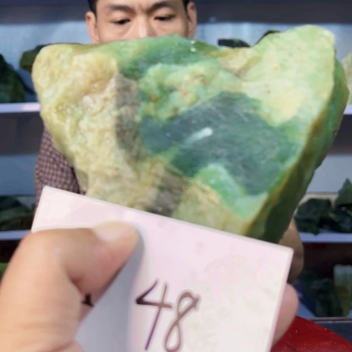 岫玉未镶嵌原料原料