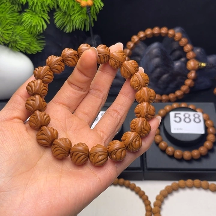 上***裃桃核吊坠双脊龙14➕