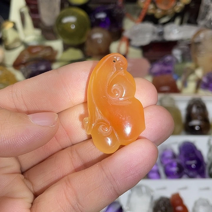 水晶颈饰未镶嵌兔毛