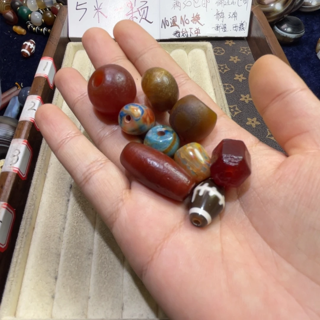甜***酸玛瑙/玉髓未镶嵌珠宝半成品