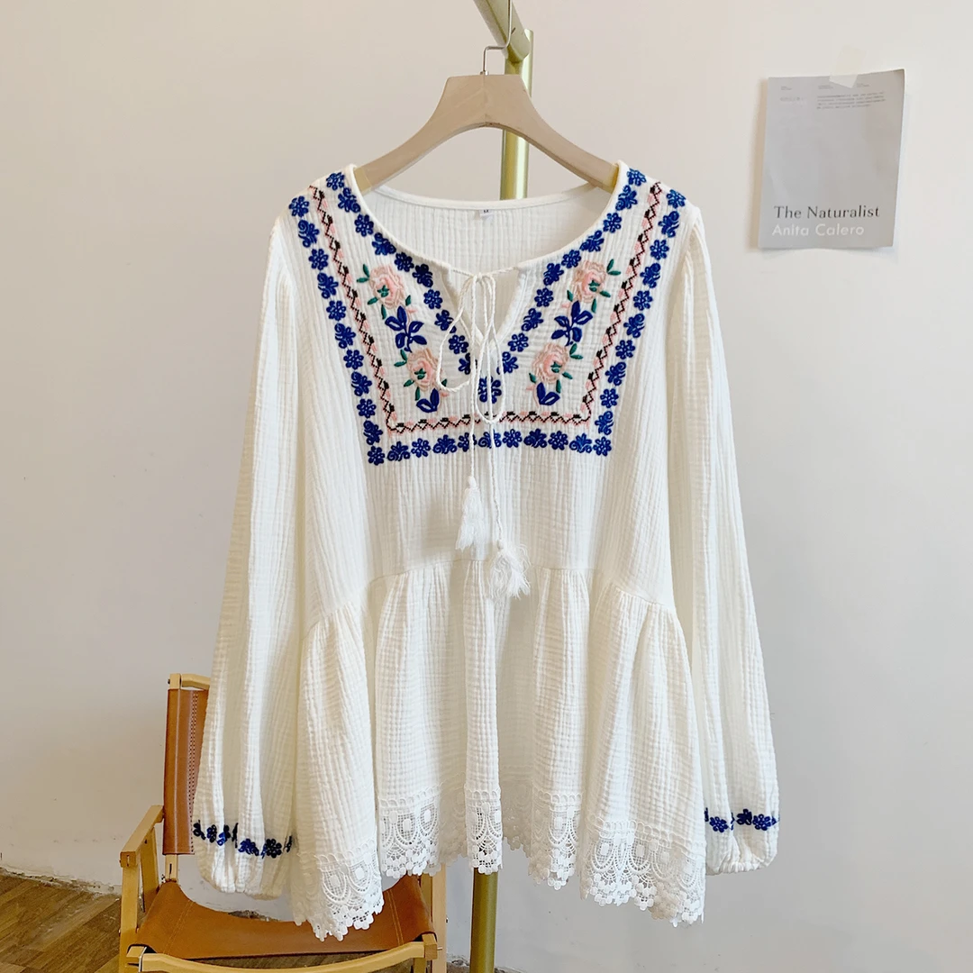 丽江Y3044刺绣蕾丝边系带圆领衬衫