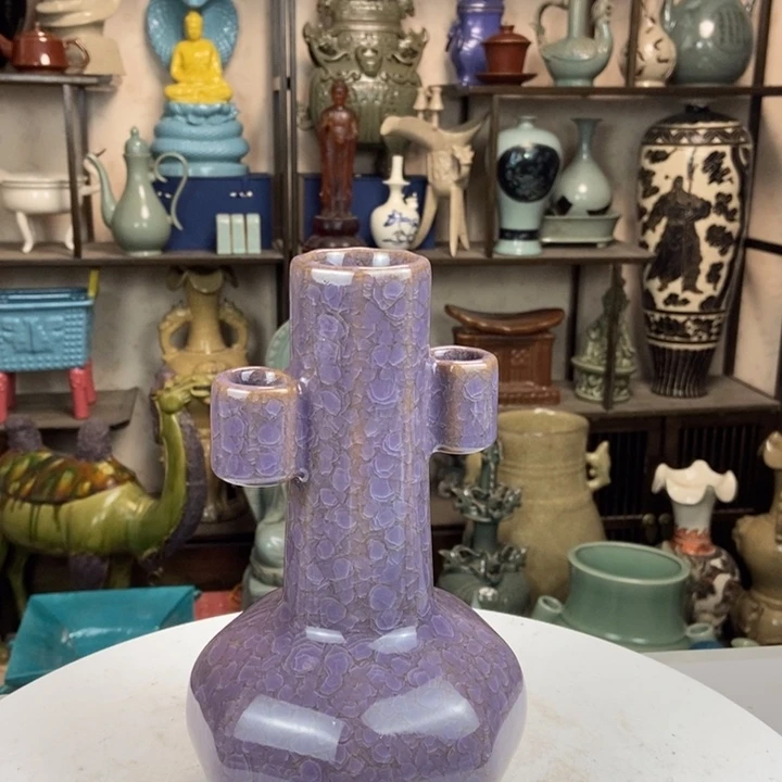 官瓷冰裂纹一件漏了