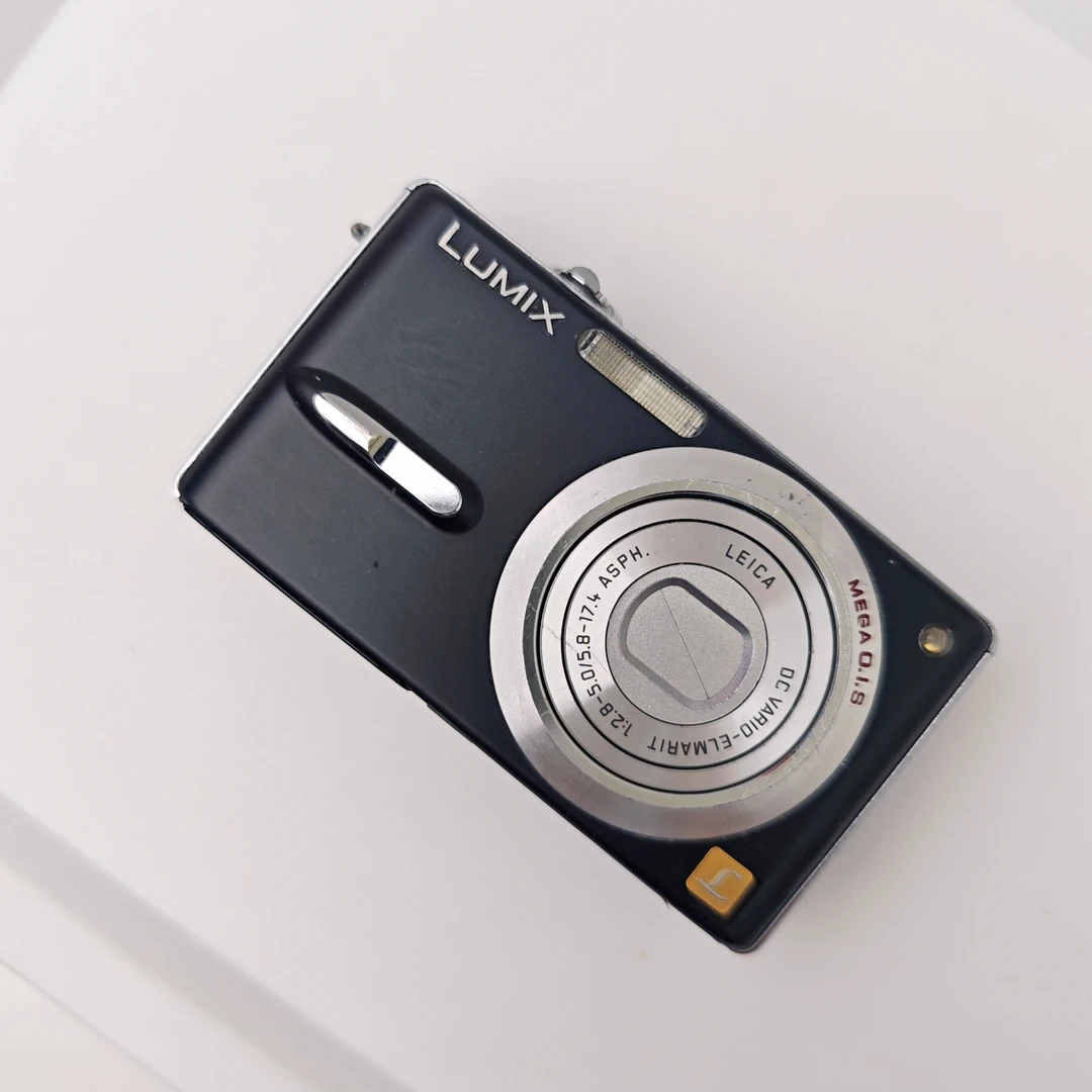 9新 Panasonic/松下 FX9 600万像素3倍变焦 ccd相机氛围感