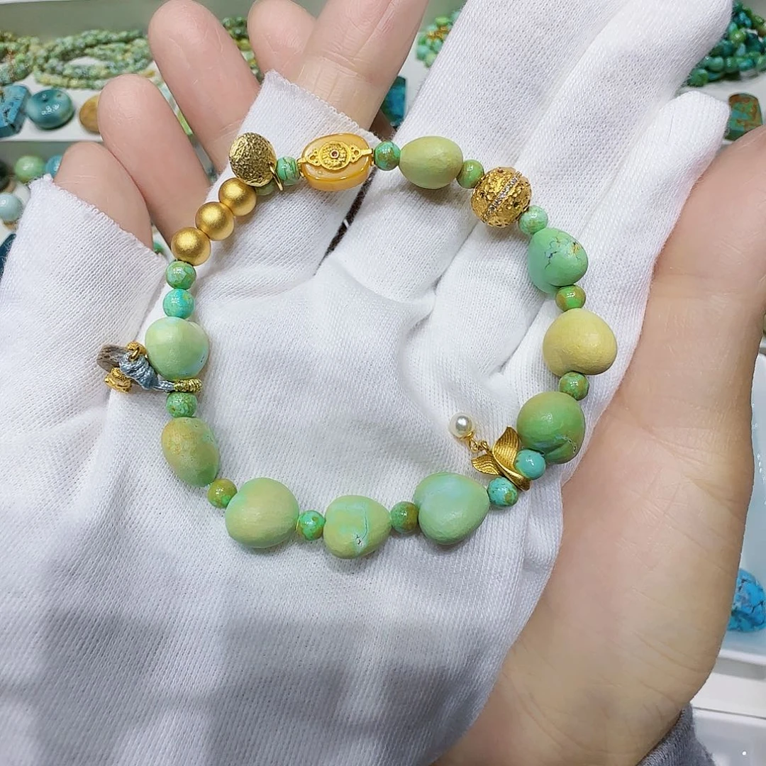 绿松石未镶嵌原矿绿松石