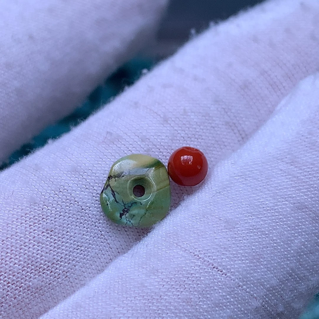 南红玛瑙未镶嵌珠宝奇石