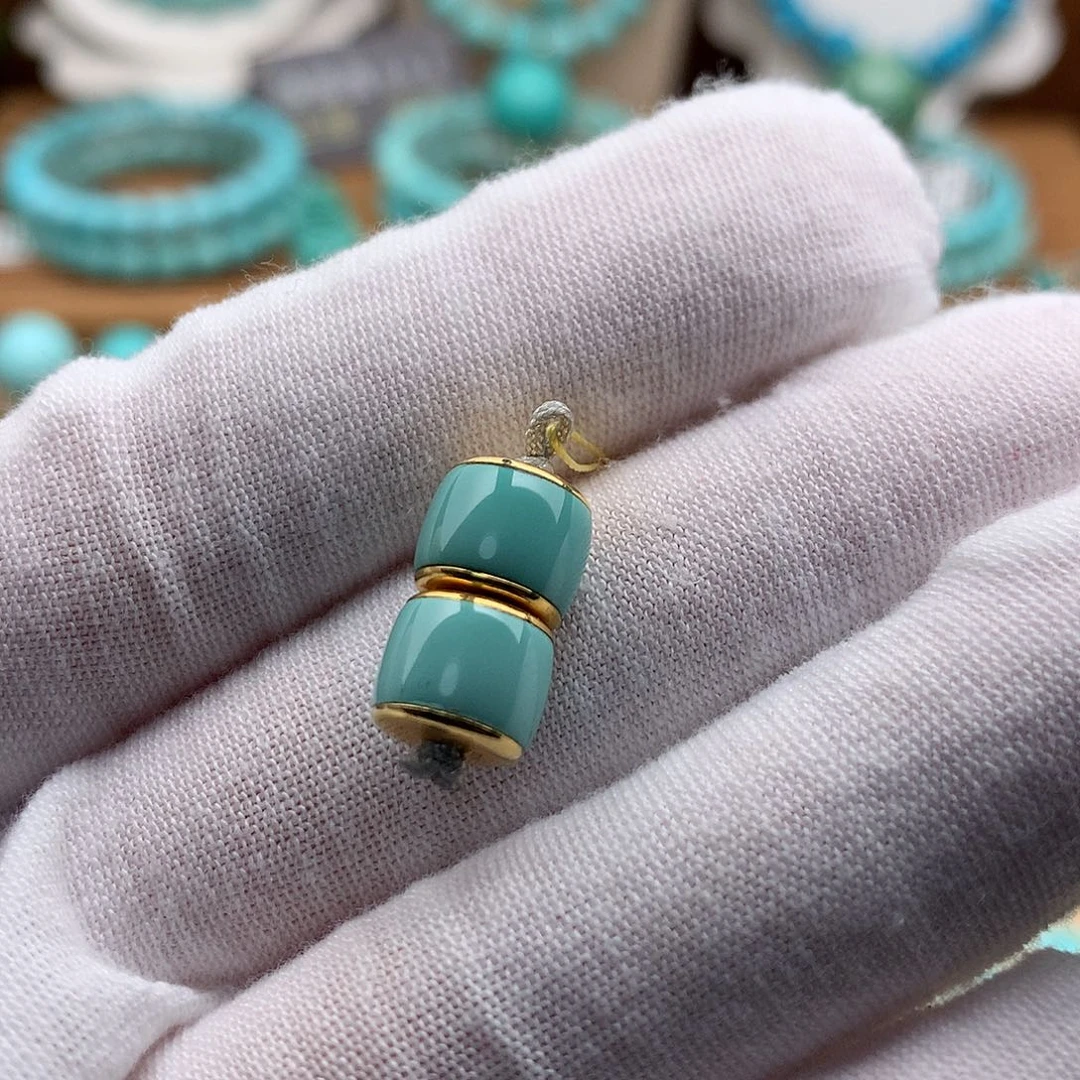 绿松石18K金镶嵌珠宝奇石