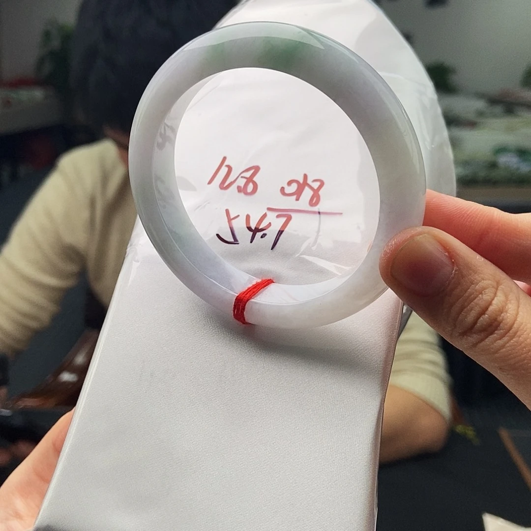 翡翠未镶嵌手镯拍一发一