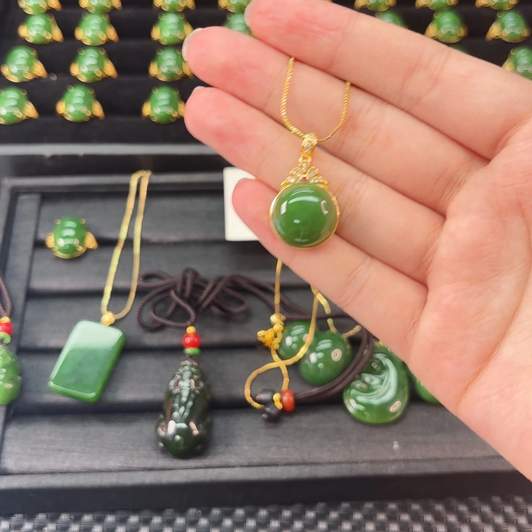 和田玉银S925镶嵌手链碧玉蛋面吊坠