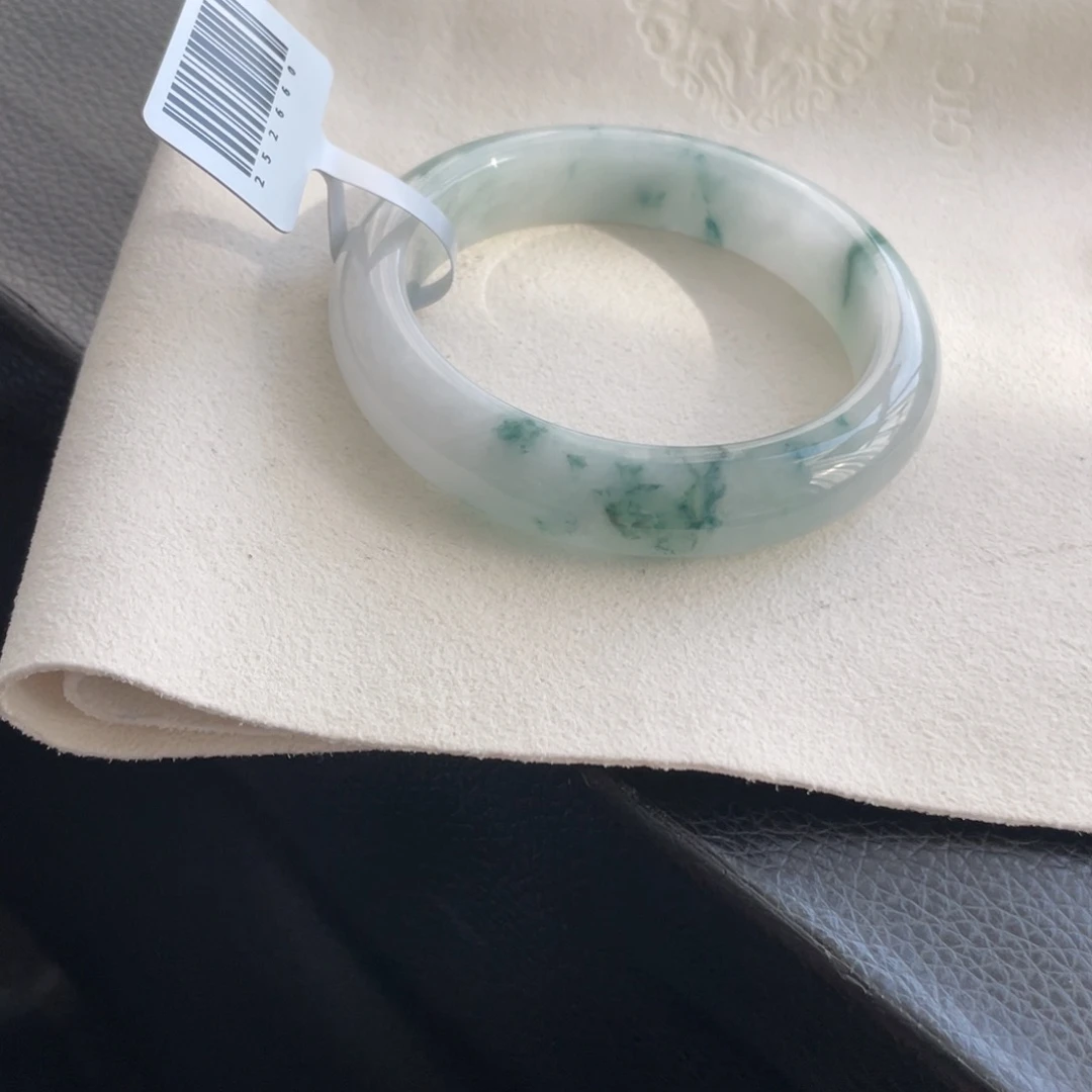 翡翠未镶嵌手镯棉纹56