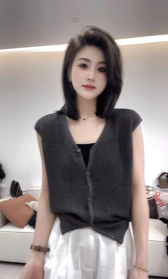 QIANRH-1212天丝亚麻夏季新款小飞袖V领针织开衫短袖