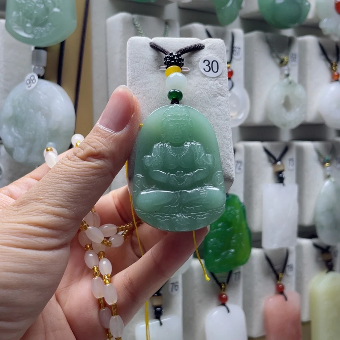 石英质玉（金丝玉）未镶嵌颈饰