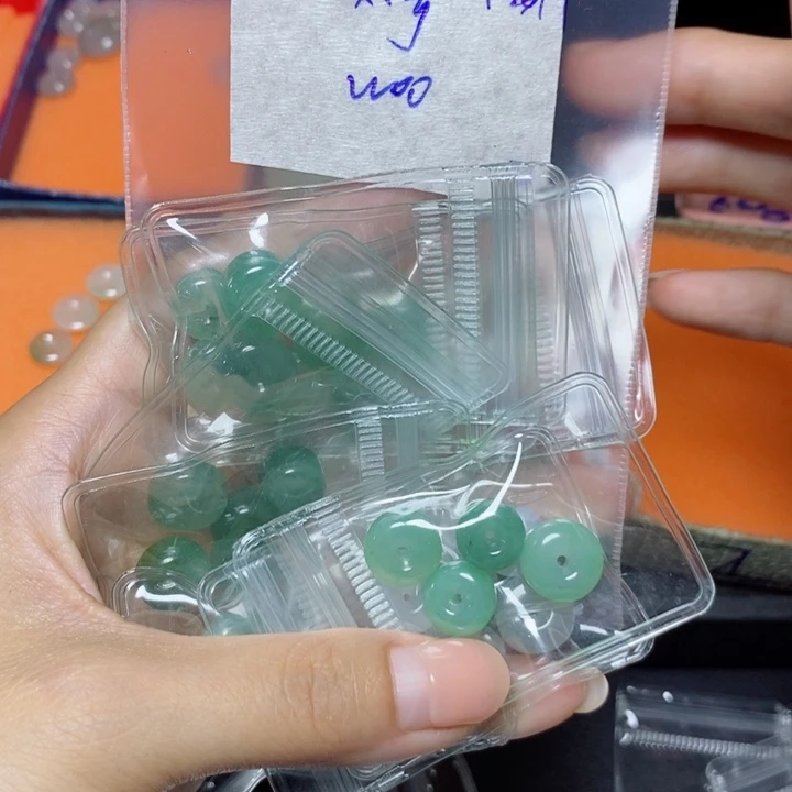 x***.未镶嵌定制翡翠不退