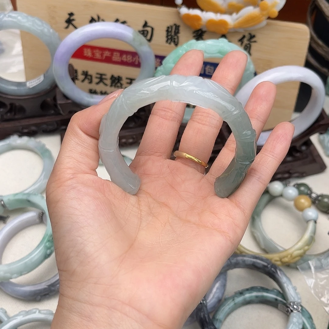 会****翡翠未镶嵌手链手镯
