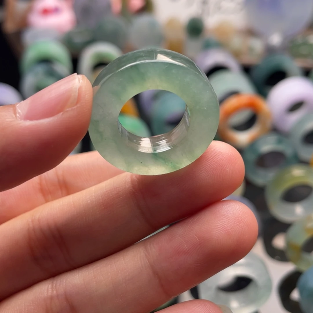 定制翡翠未镶嵌  冰波绿