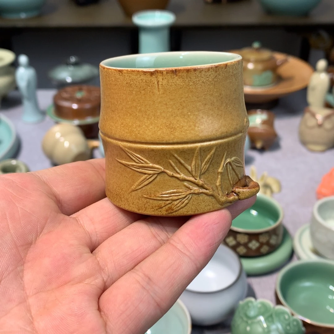 龙泉青瓷手工竹节杯