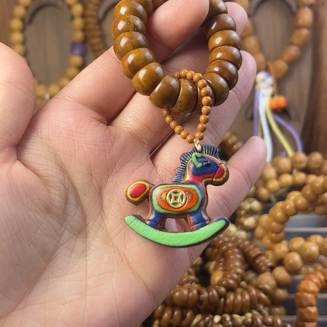 紫金鼠吊坠紫金鼠手串手持碗肠标题